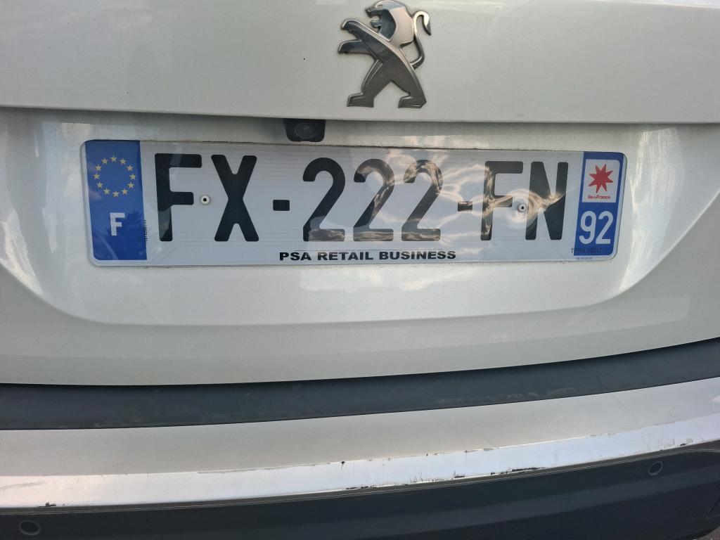 Peugeot 2008 PureTech 130 S&S EAT8 Allure Business 2021