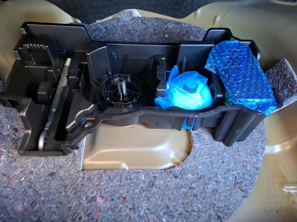Citroen C4 PureTech 130 S&S EAT8 Shine 2022