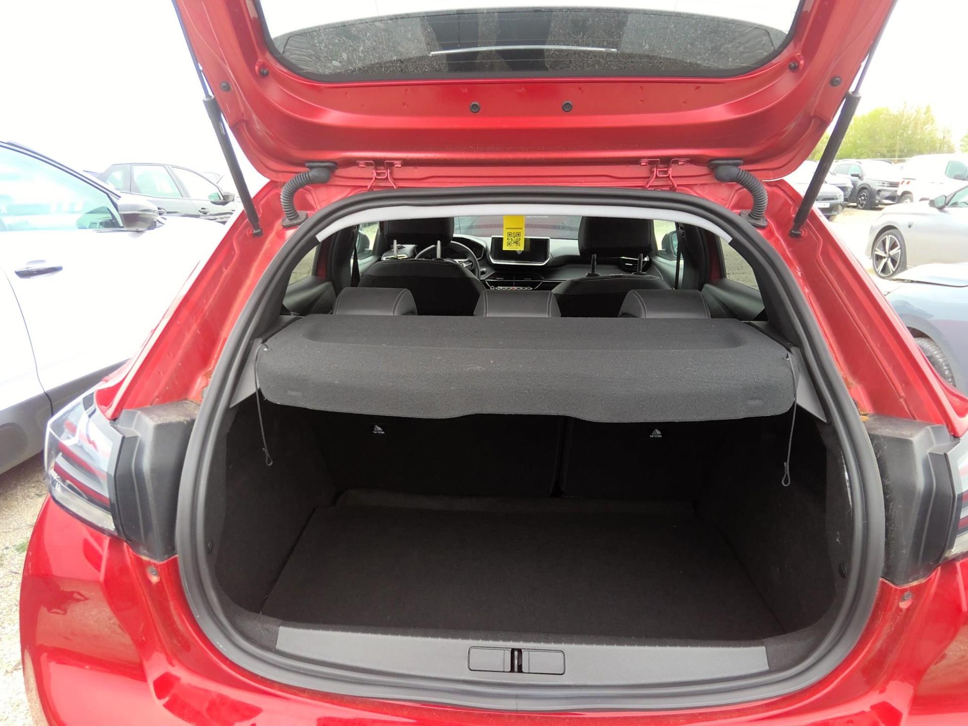 Peugeot 208 PureTech 100 S&S BVM6 Allure 2024