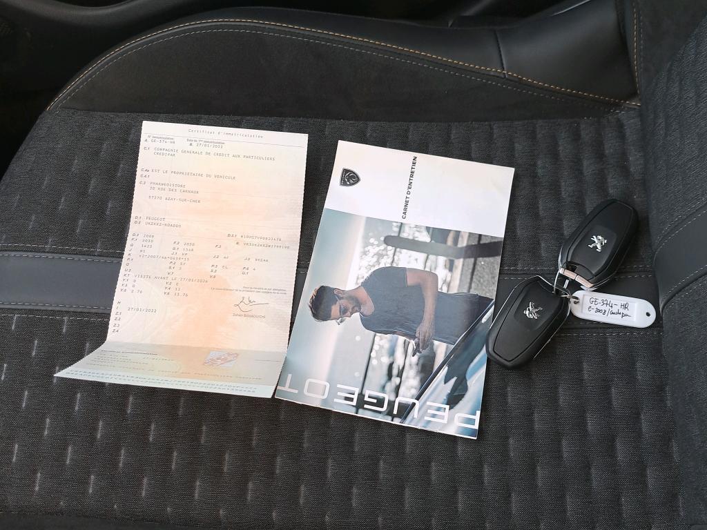 Peugeot 2008 Electrique 136 ch Roadtrip 2022