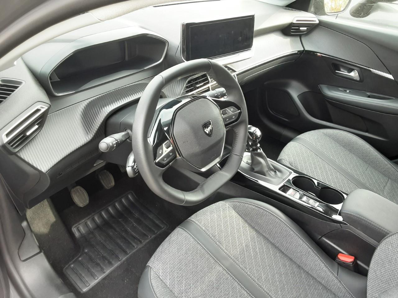 Foto Peugeot 208 3