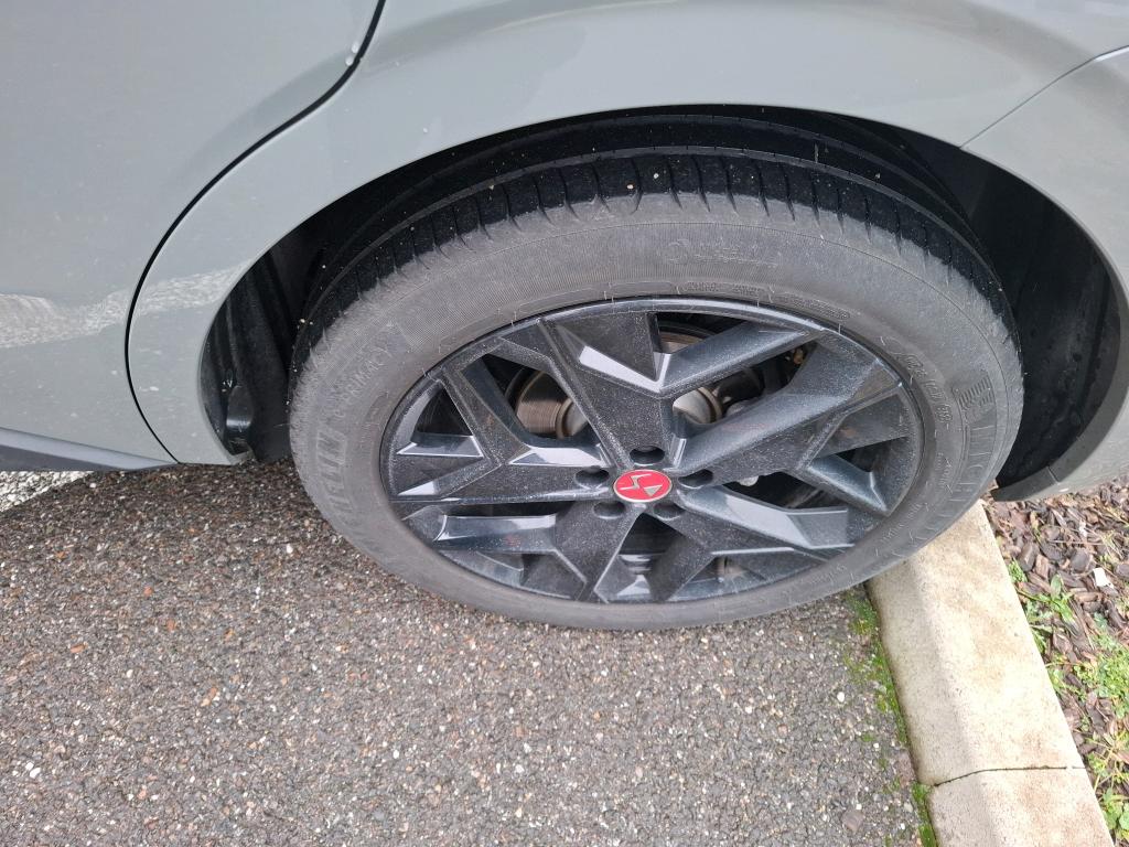 DS DS 4 BlueHDi 130 EAT8 Performance Line 2023