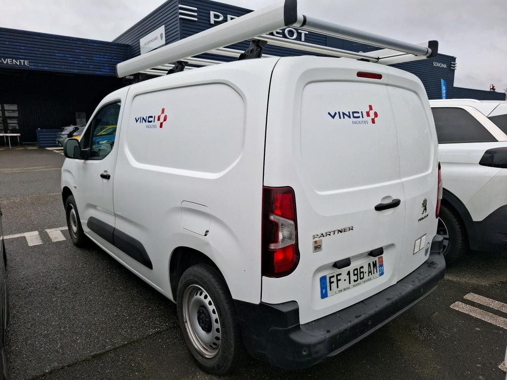 Peugeot PARTNER FOURGON STANDARD 650 KG BLUEHDI 75 BVM5 PREMIUM 2019