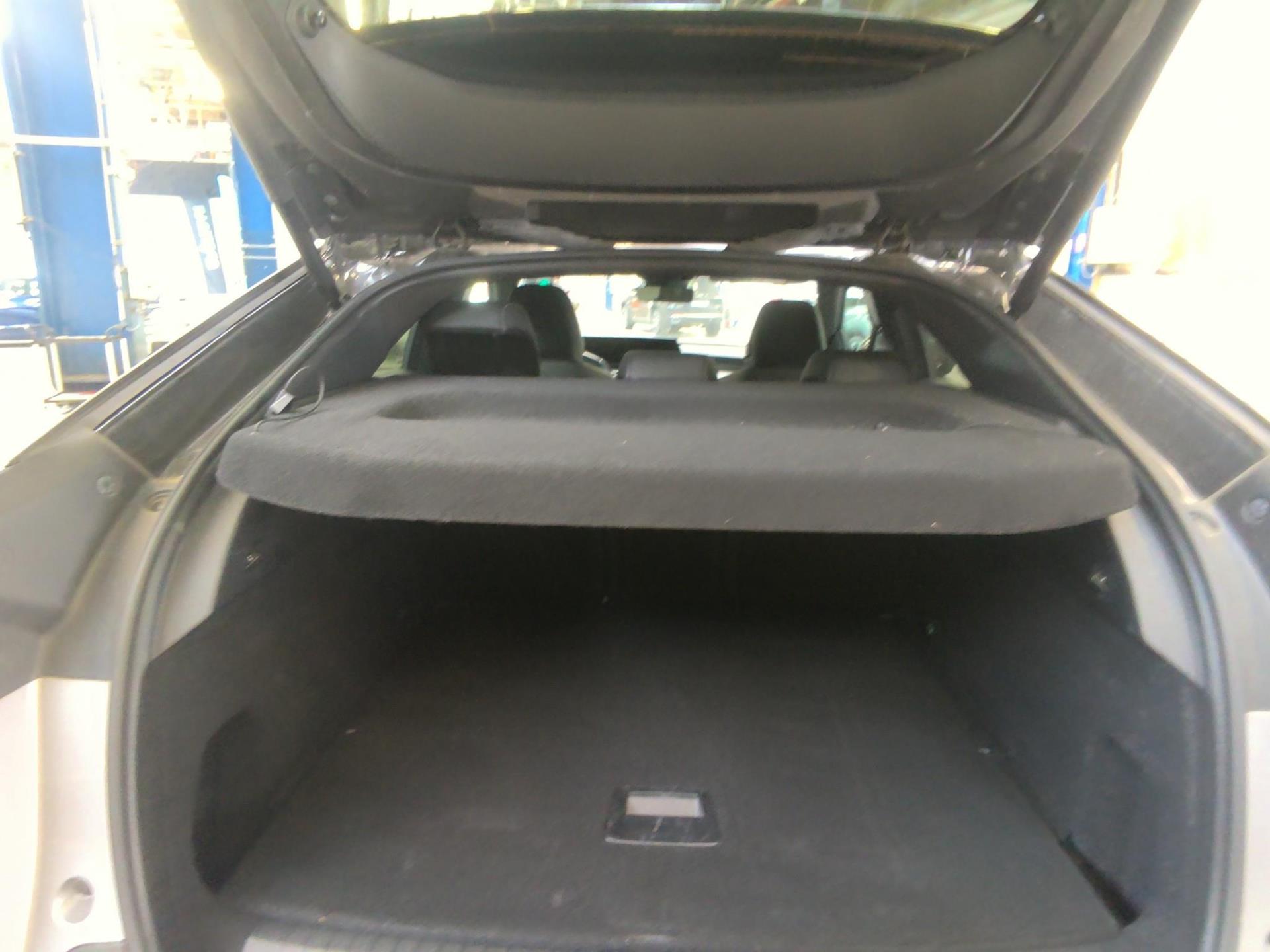 Peugeot 3008 Hybrid 145 e-DCS6 GT 2025
