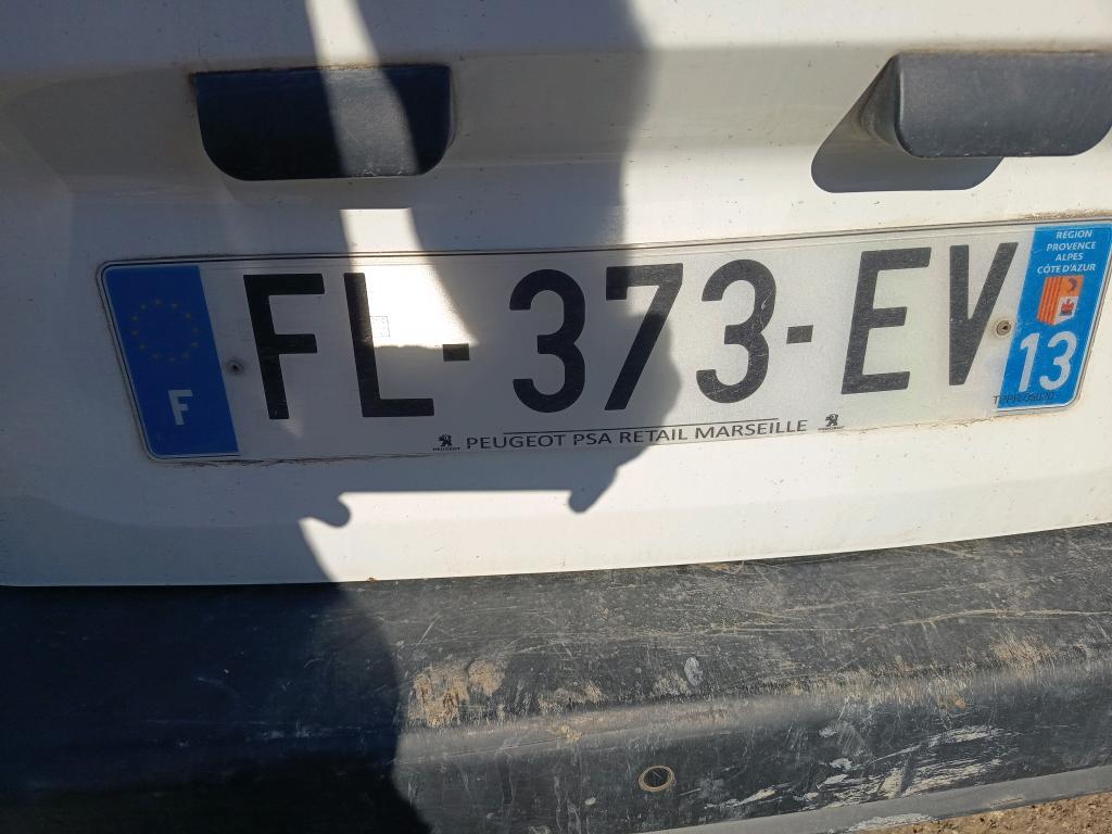 Peugeot PARTNER FOURGON STANDARD 650 KG BLUEHDI 100 S&S BVM5 ASPHALT 2019