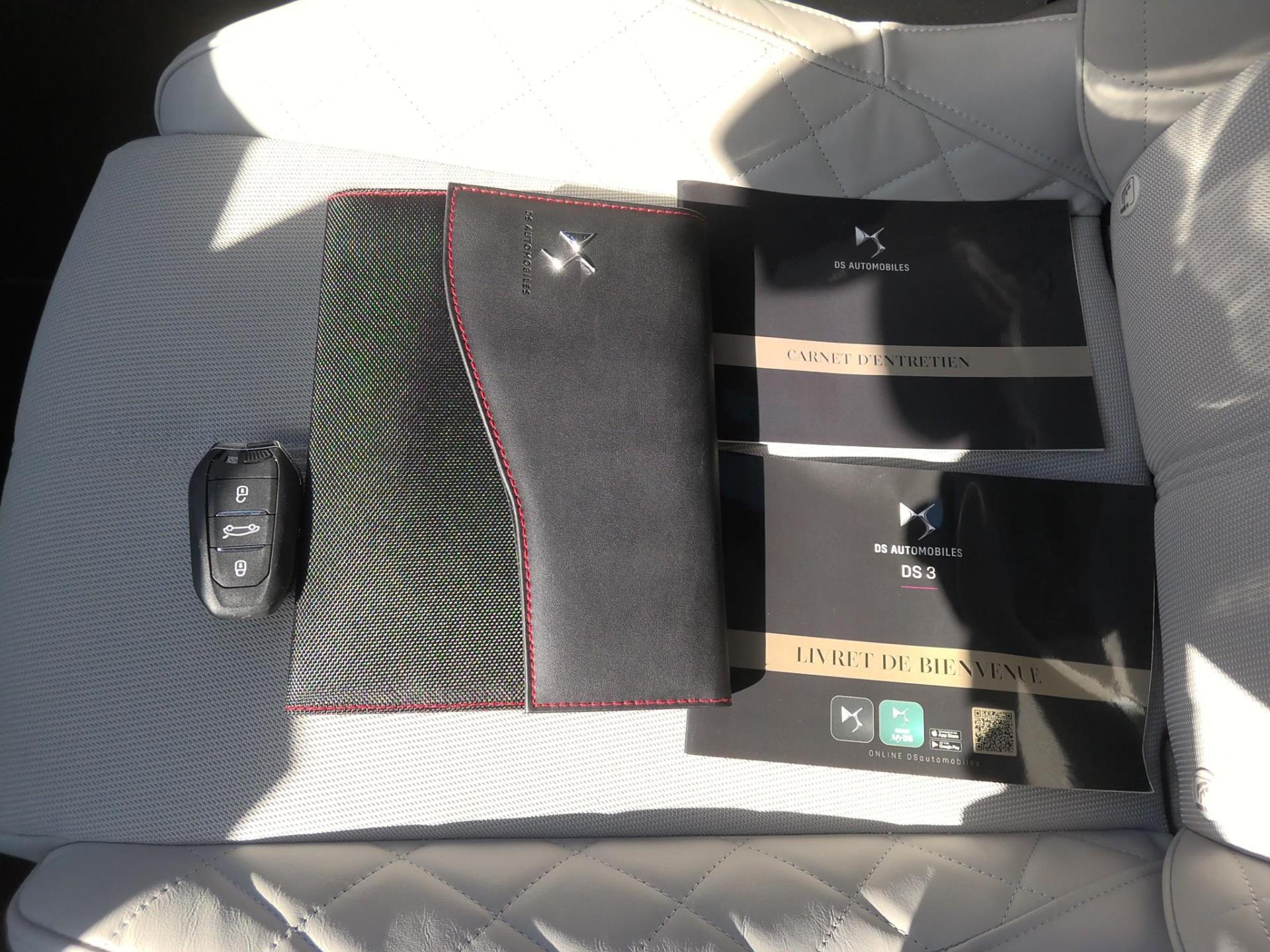 DS DS 3 PureTech 130 EAT8 Esprit de Voyage 2024