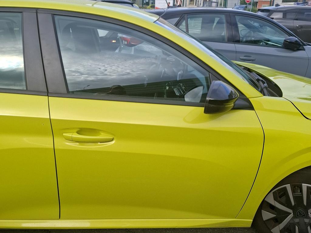 Peugeot 208 Hybrid 110 ch e-DCS6 Style 2025