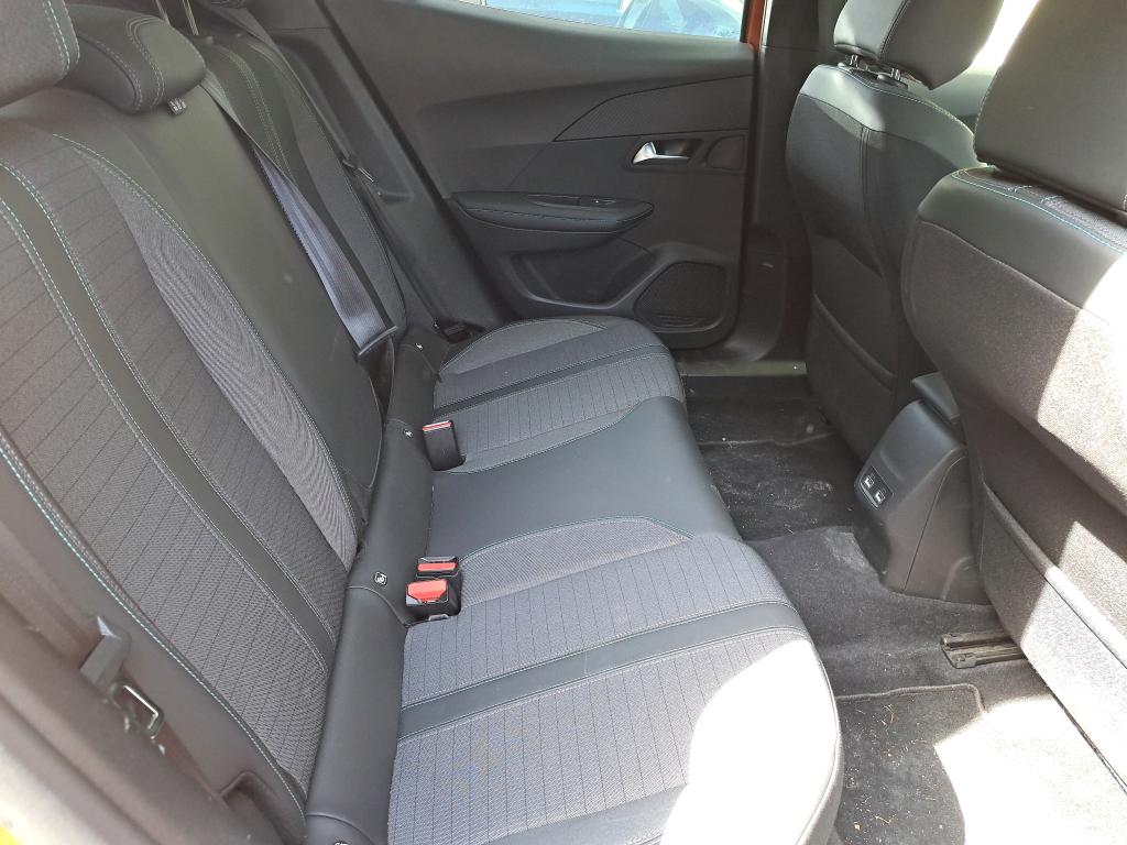 Peugeot 2008 BlueHDi 130 S&S EAT8 Allure Pack 2022