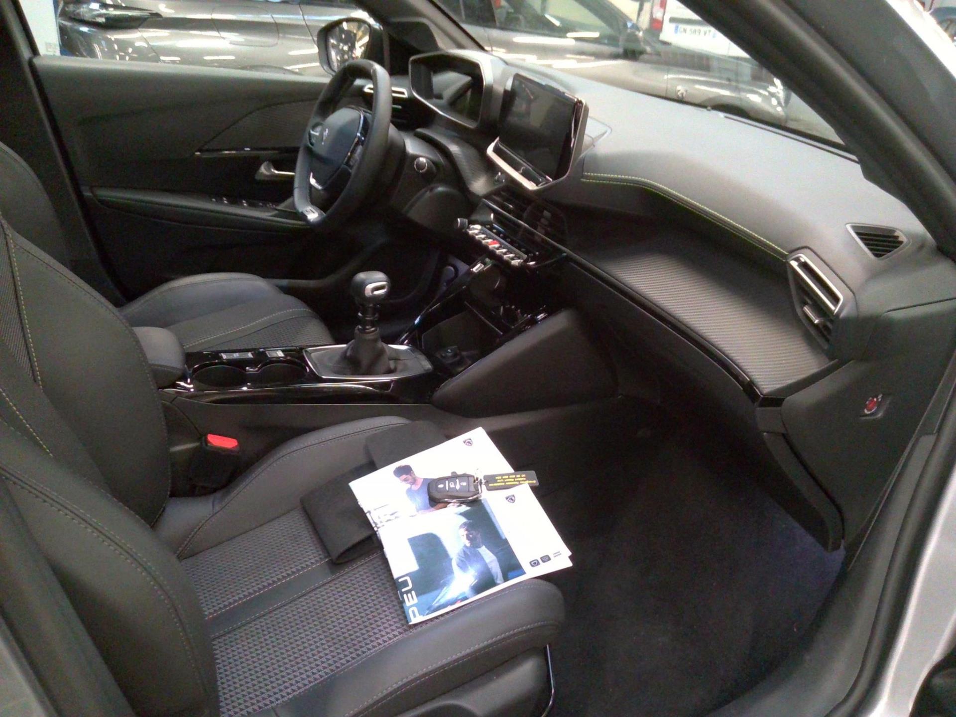 Peugeot 208 PureTech 100 S&S BVM6 GT 2023