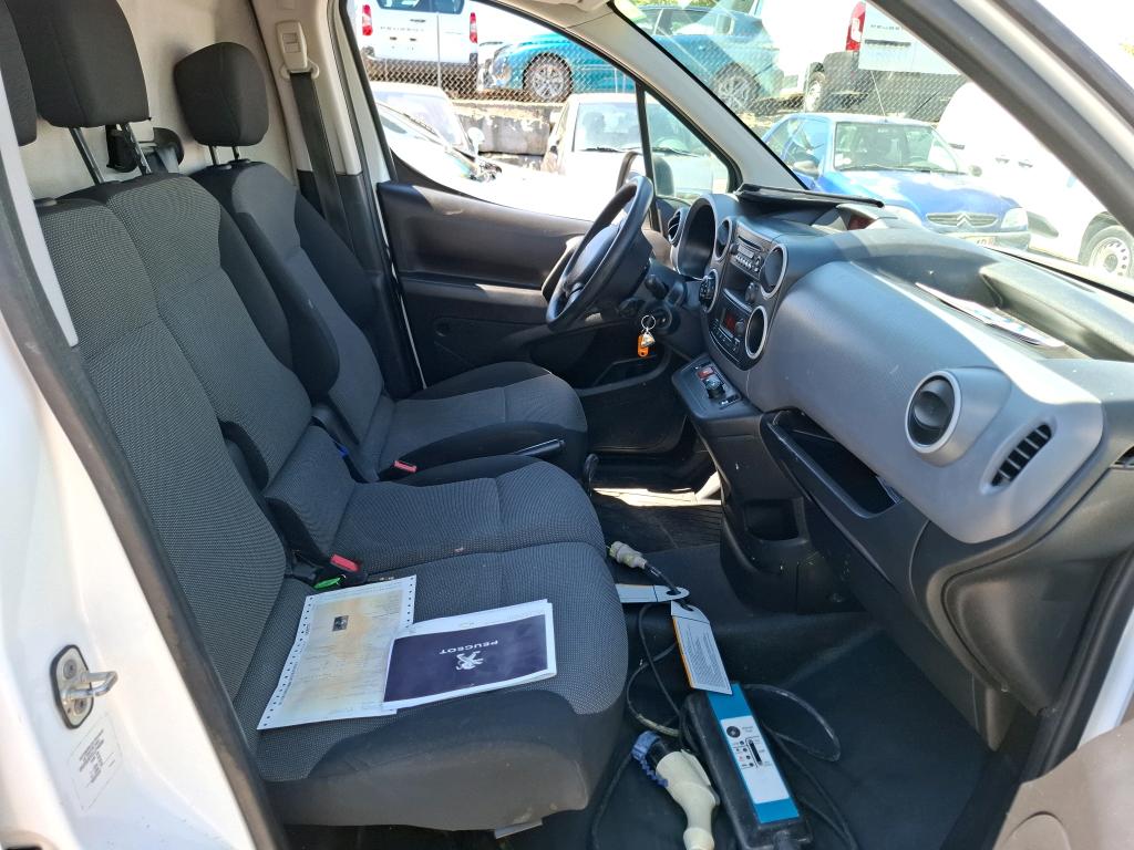 Peugeot e-PARTNER FOURGON STANDARD PREMIUM AVEC BATTERIE 2019