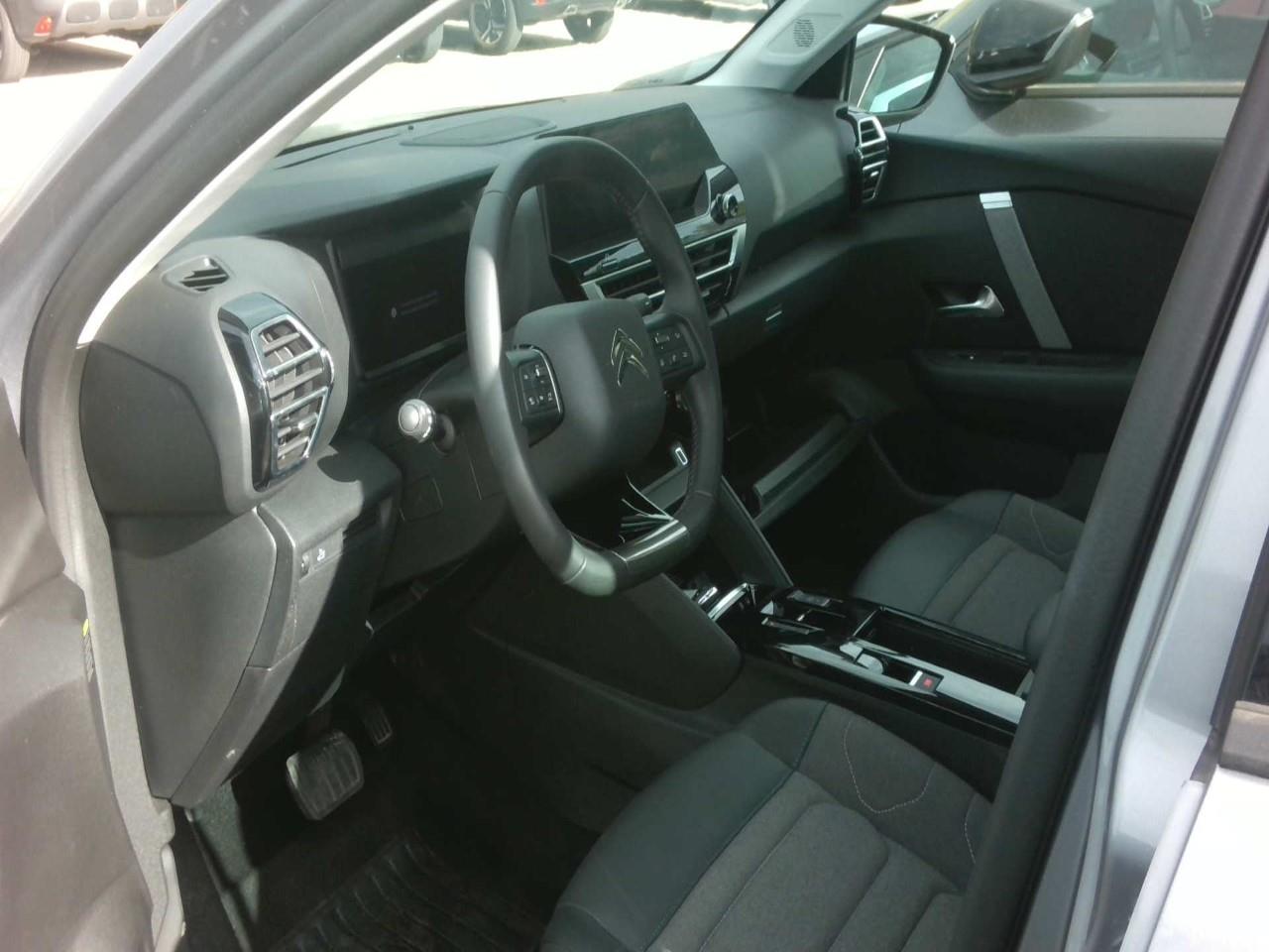 Foto Citroën C4 X 3