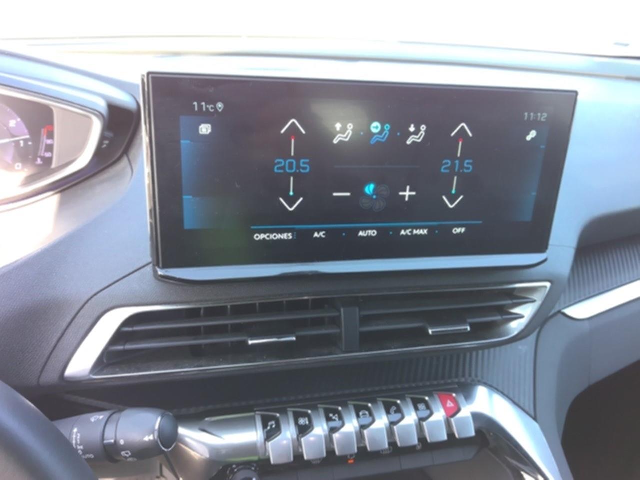 Foto Peugeot 5008 16