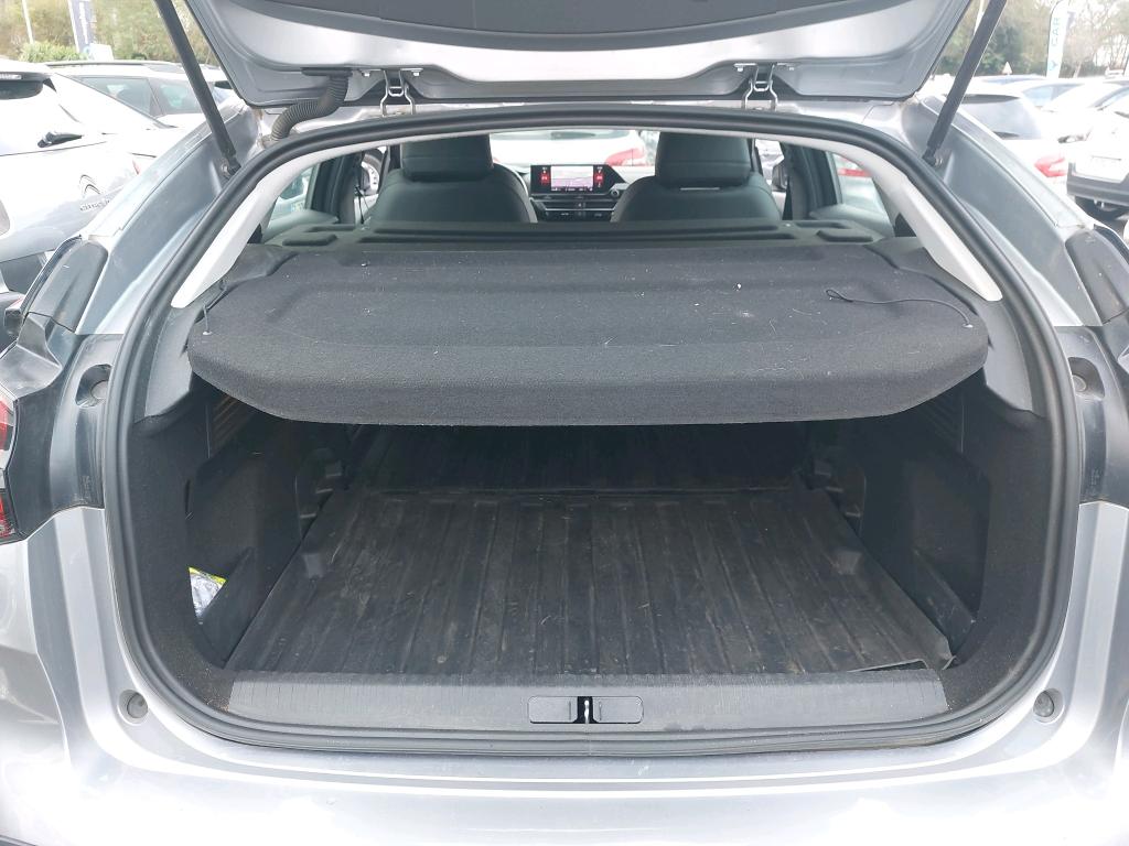 Citroen C4 SOCIETE BLUEHDI 130 S&S EAT8 FEEL NAV BUSINESS R 2021