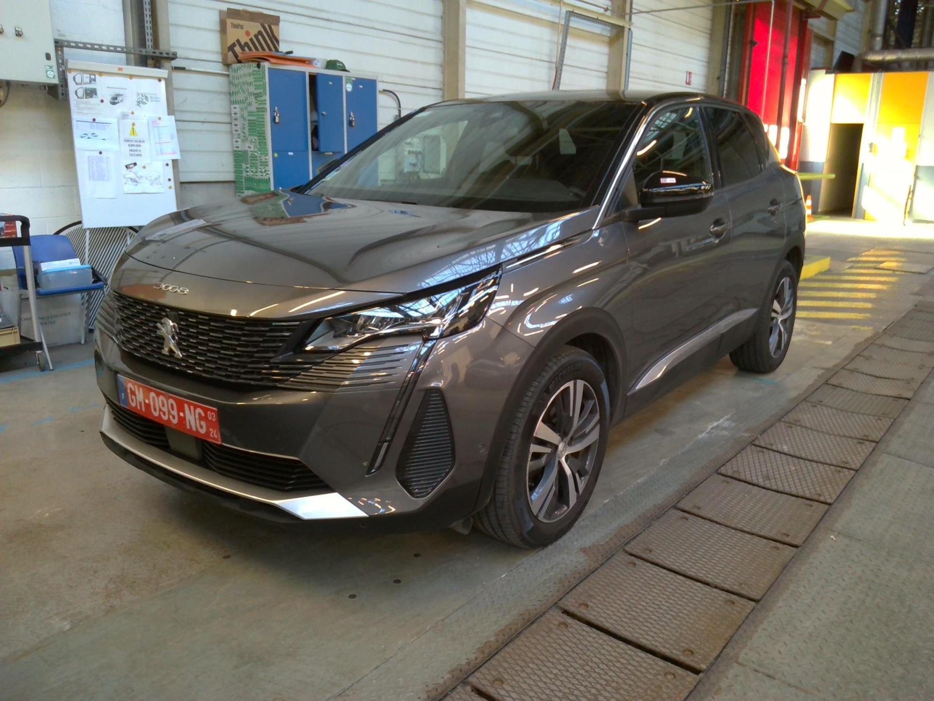 NV 3008 SUV