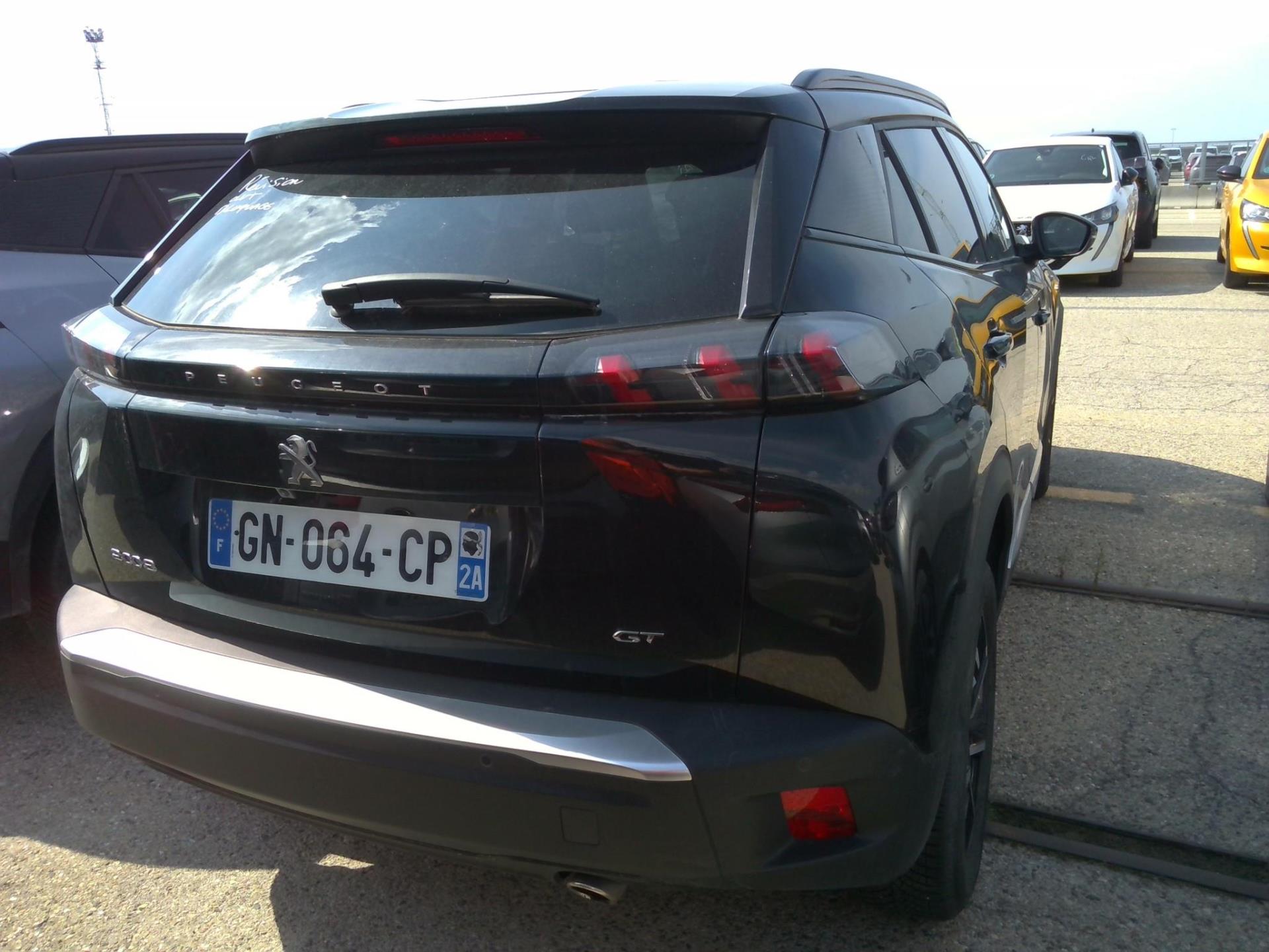 Peugeot 2008 BlueHDi 130 S&S EAT8 GT 2023