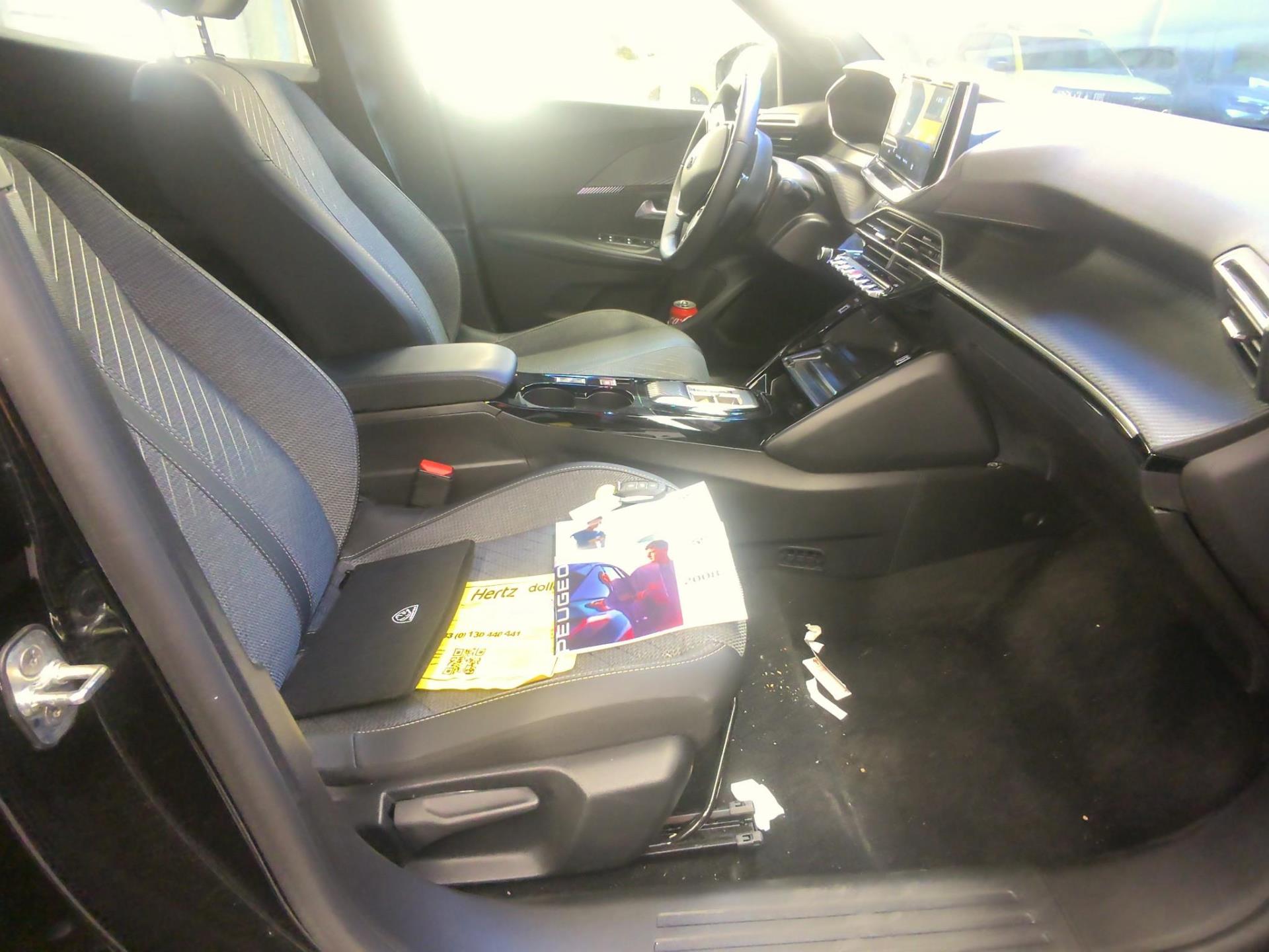 Peugeot 2008 Electrique 156 ch 54 kWh Allure 2025