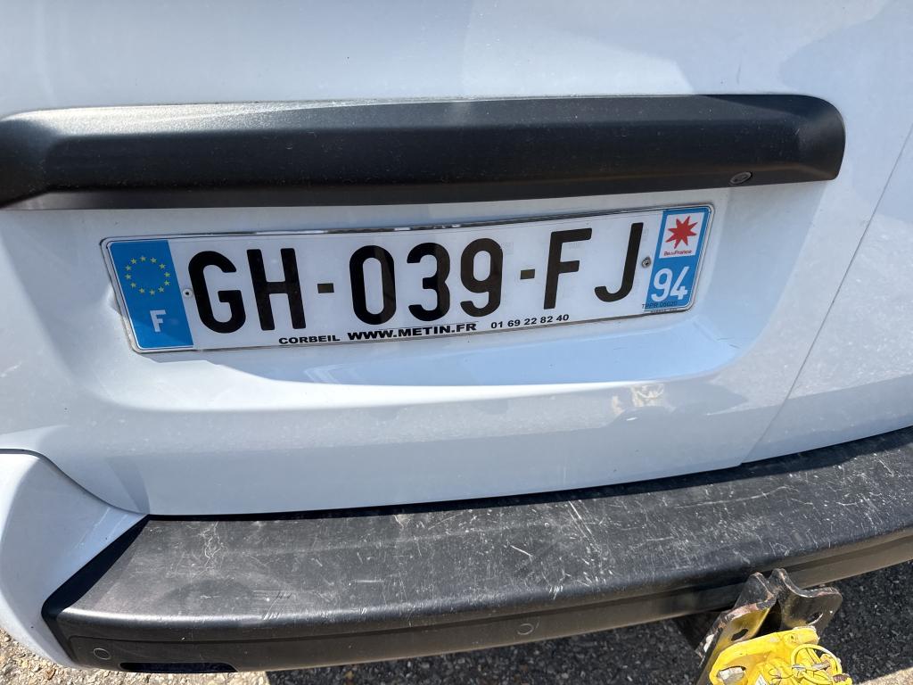 Peugeot EXPERT CA LONG BLUEHDI 145 S&S BVM6 FIXE ASPHALT 2022