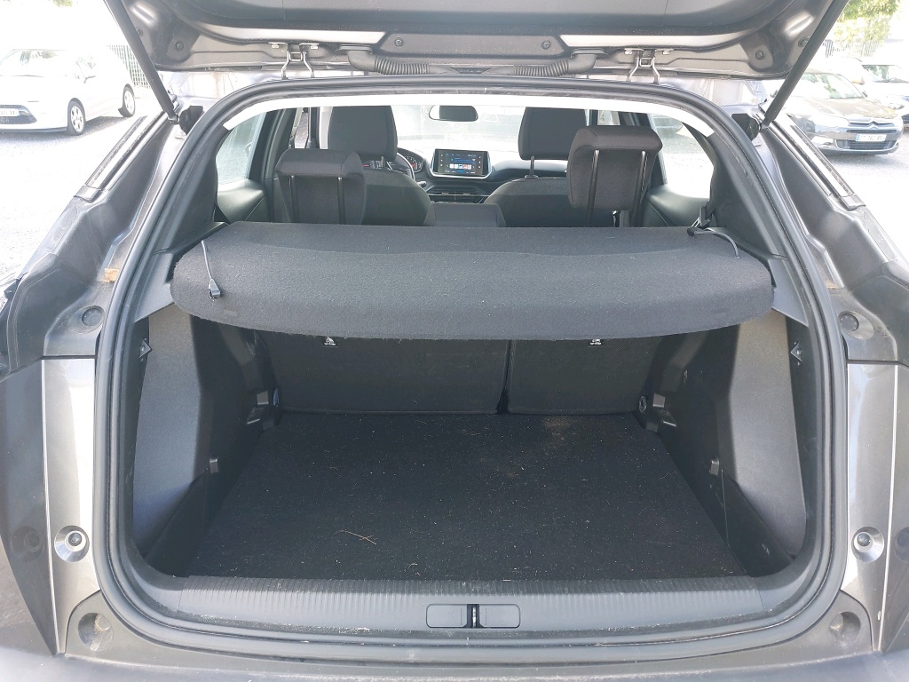 Peugeot 2008 PureTech 130 S&S BVM6 Active Pack 2022