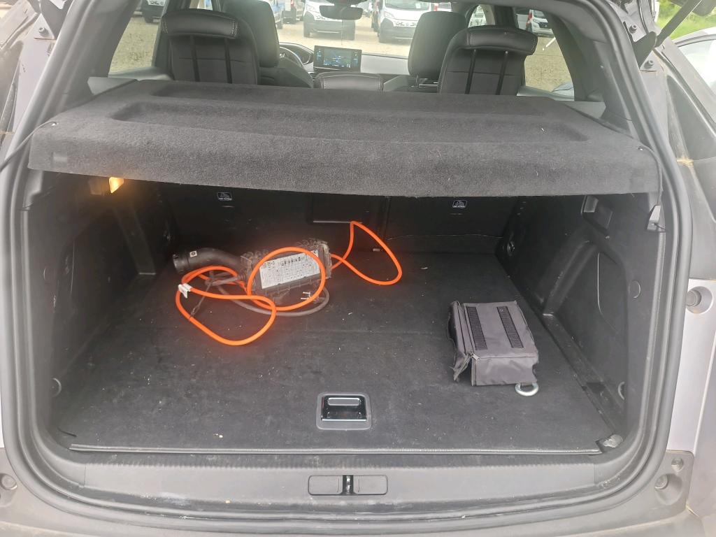 Peugeot 3008 Hybrid 225 e-EAT8 GT 2023