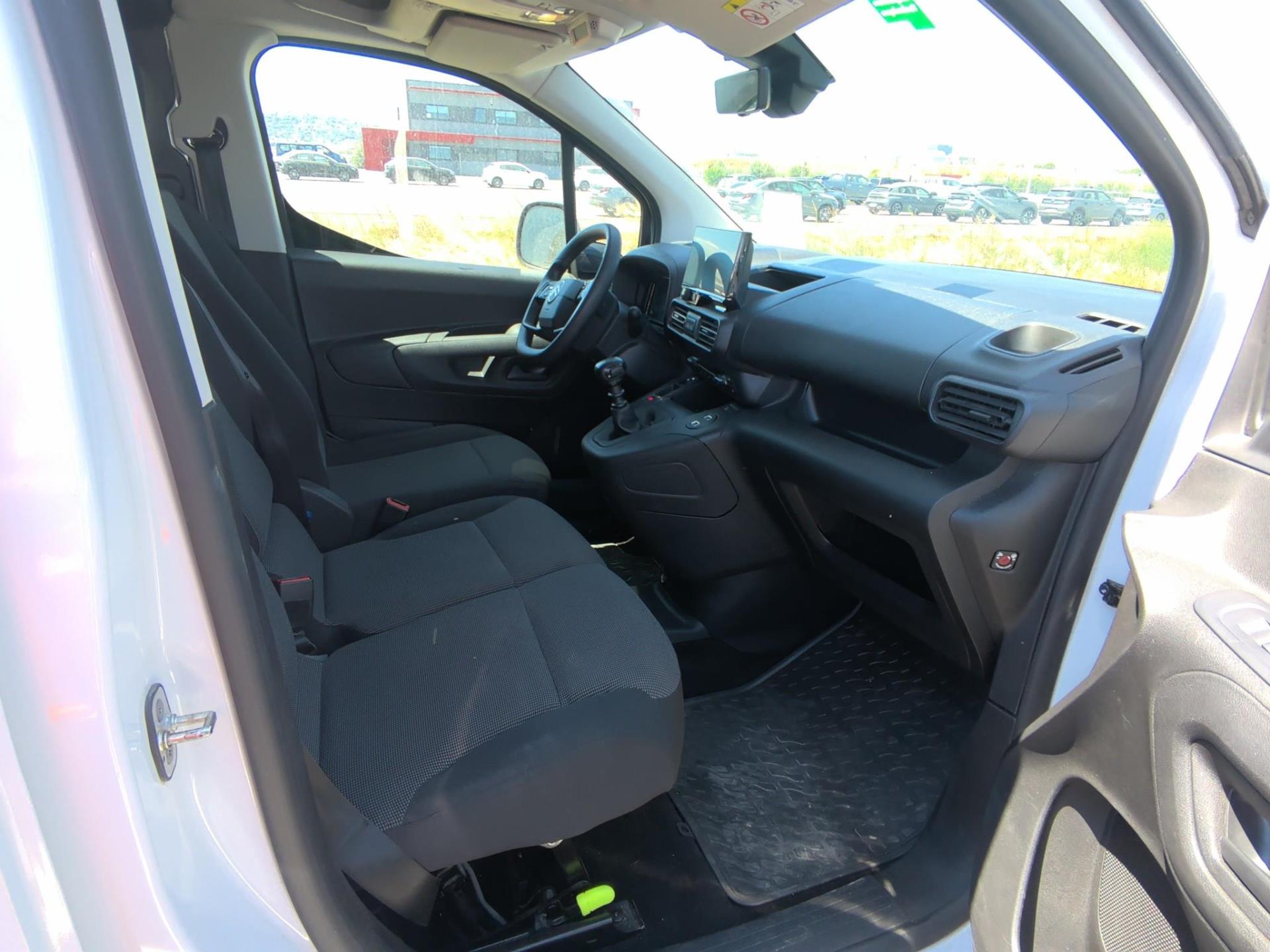 Citroen BERLINGO VAN TAILLE XL 950KG BLUEHDI 100 S&S BVM6 2024