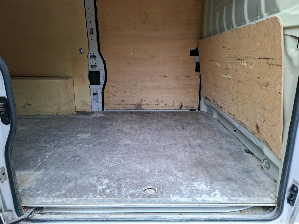 Peugeot BOXER TOLE 330 L2H1 BLUEHDI 140 S&S ASPHALT 2022