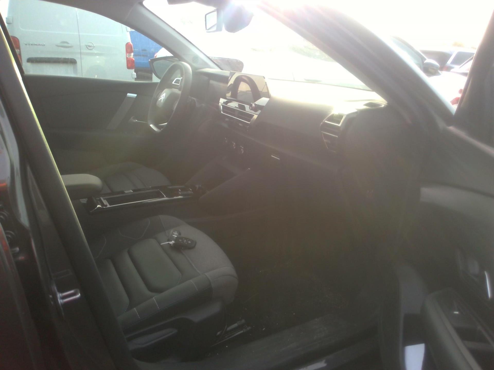 Citroen C4 X PureTech 130 S&S EAT8 Shine 2023