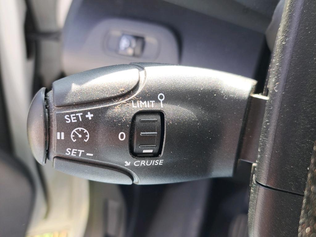 Peugeot PARTNER FOURGON STANDARD 650 KG BLUEHDI 100 S&S BVM5 ASPHALT 2021