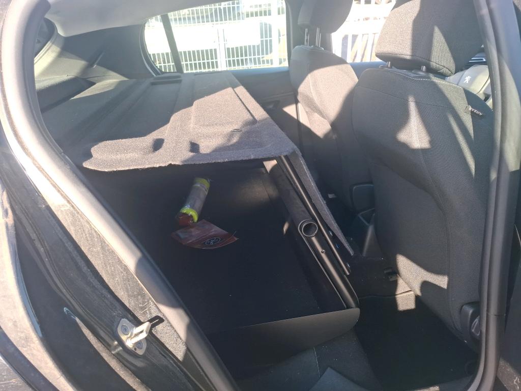 Peugeot 208 BLUEHDI 100 S&S BVM6 PREMIUM 2021