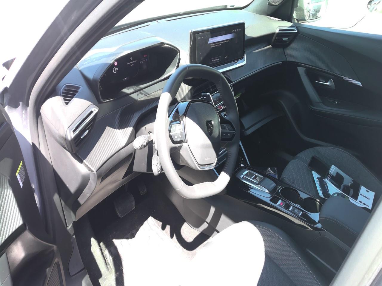 Foto Peugeot 2008 5