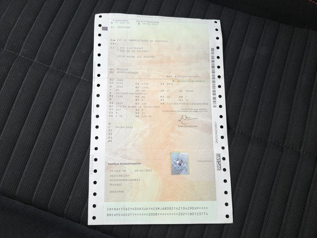 Peugeot 2008 BlueHDi 130 S&S EAT8 Active Business 2021