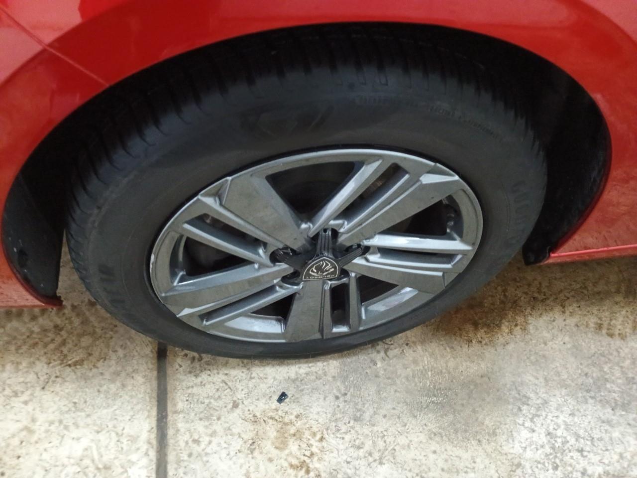 Peugeot 308 III 