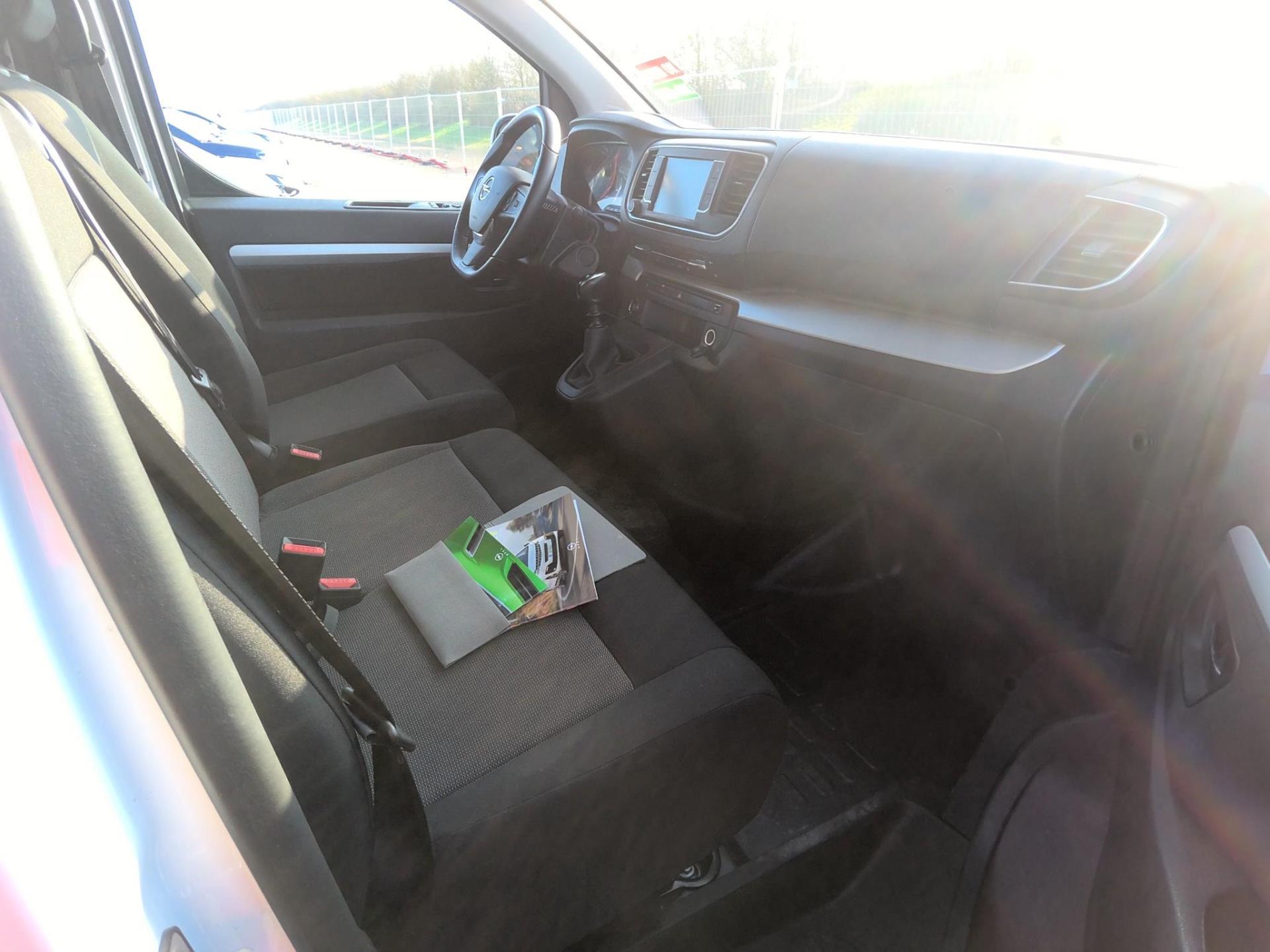 Opel VIVARO FGN TAILLE M BLUEHDI 120 S&S BVM6  2023