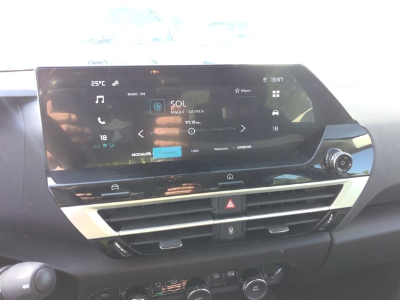 Foto Citroën C4 X 7