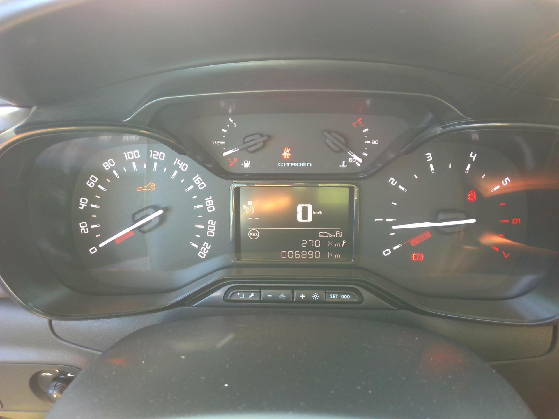 Citroen C3 PureTech 83 ch BVM5 Plus 2024
