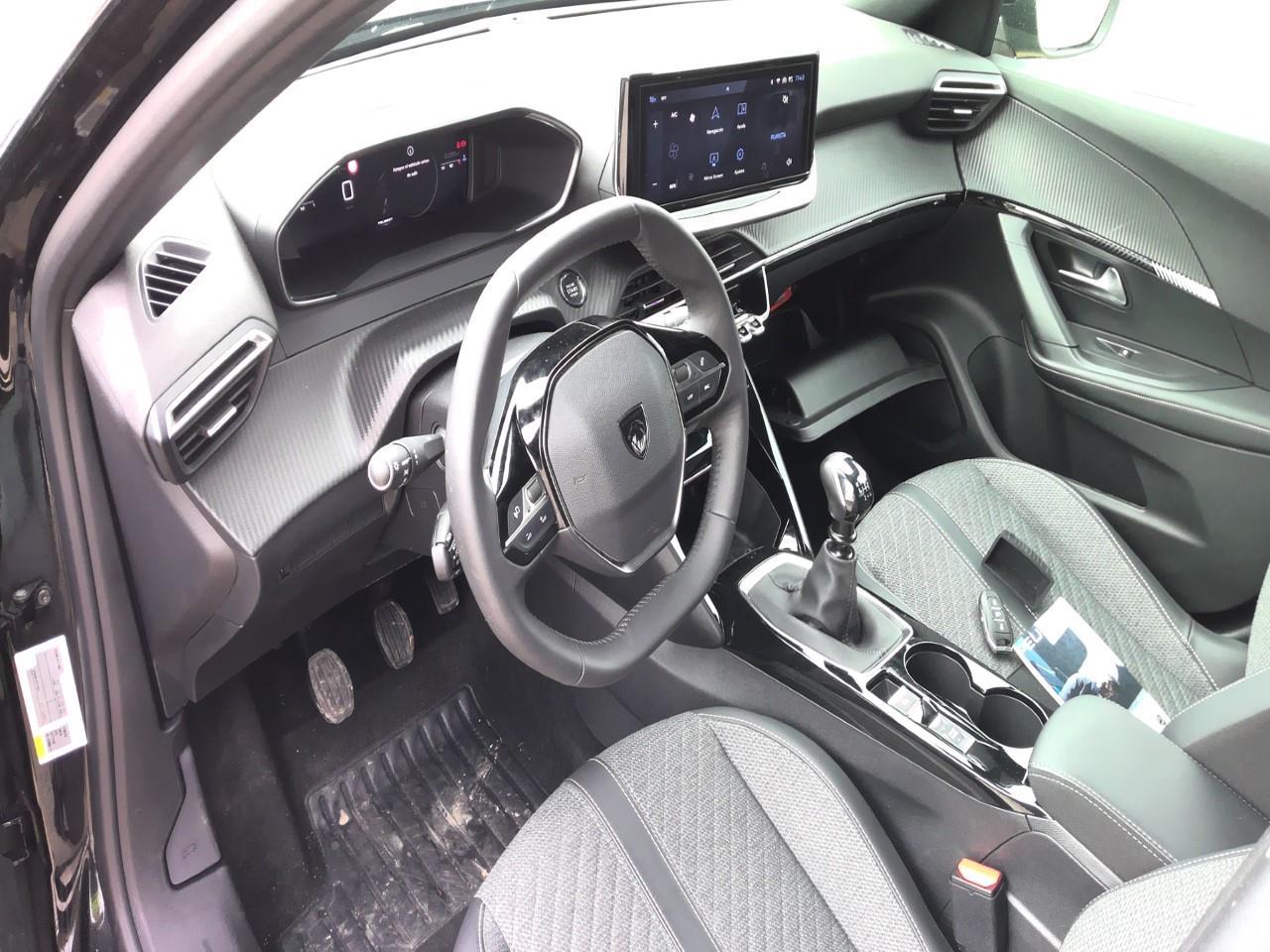 Foto Peugeot 2008 7