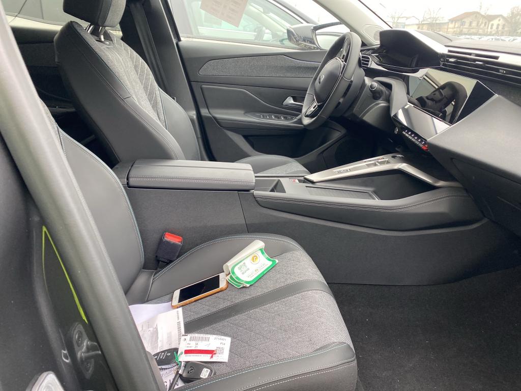 Peugeot 408 PHEV 225 e-EAT8 Allure Pack 2023