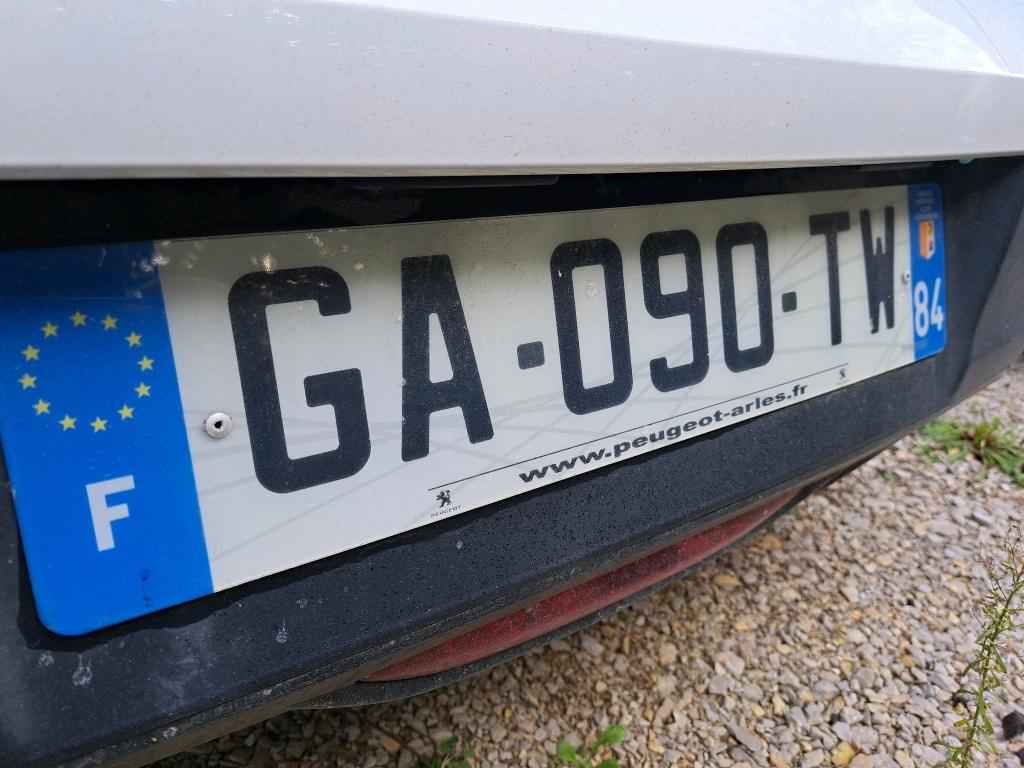 Peugeot 208 ELECTRIQUE 50 KWH 136 ACTIVE BUSINESS R 2021