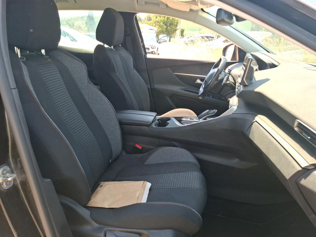 Peugeot 3008 BlueHDi 130ch S&S EAT8 Active Pack 2022