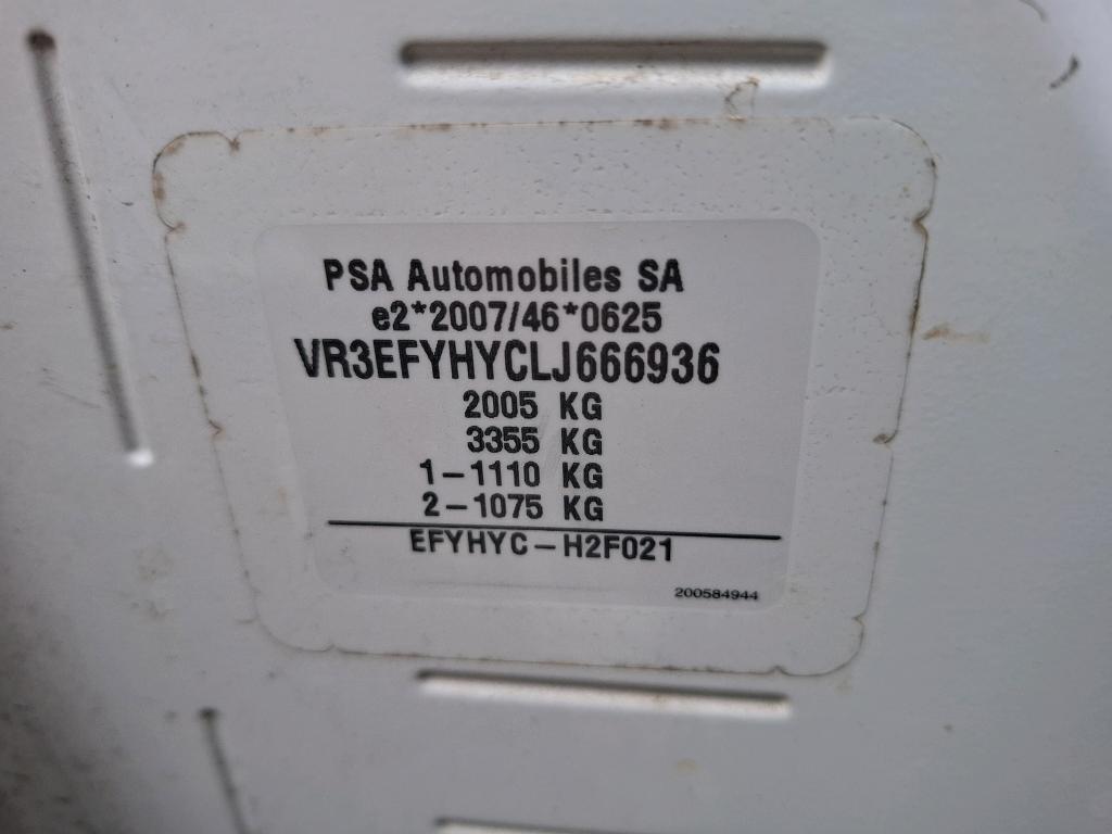 Peugeot PARTNER FOURGON STANDARD 650 KG BLUEHDI 100 S&S BVM5 PREMIUM 2020