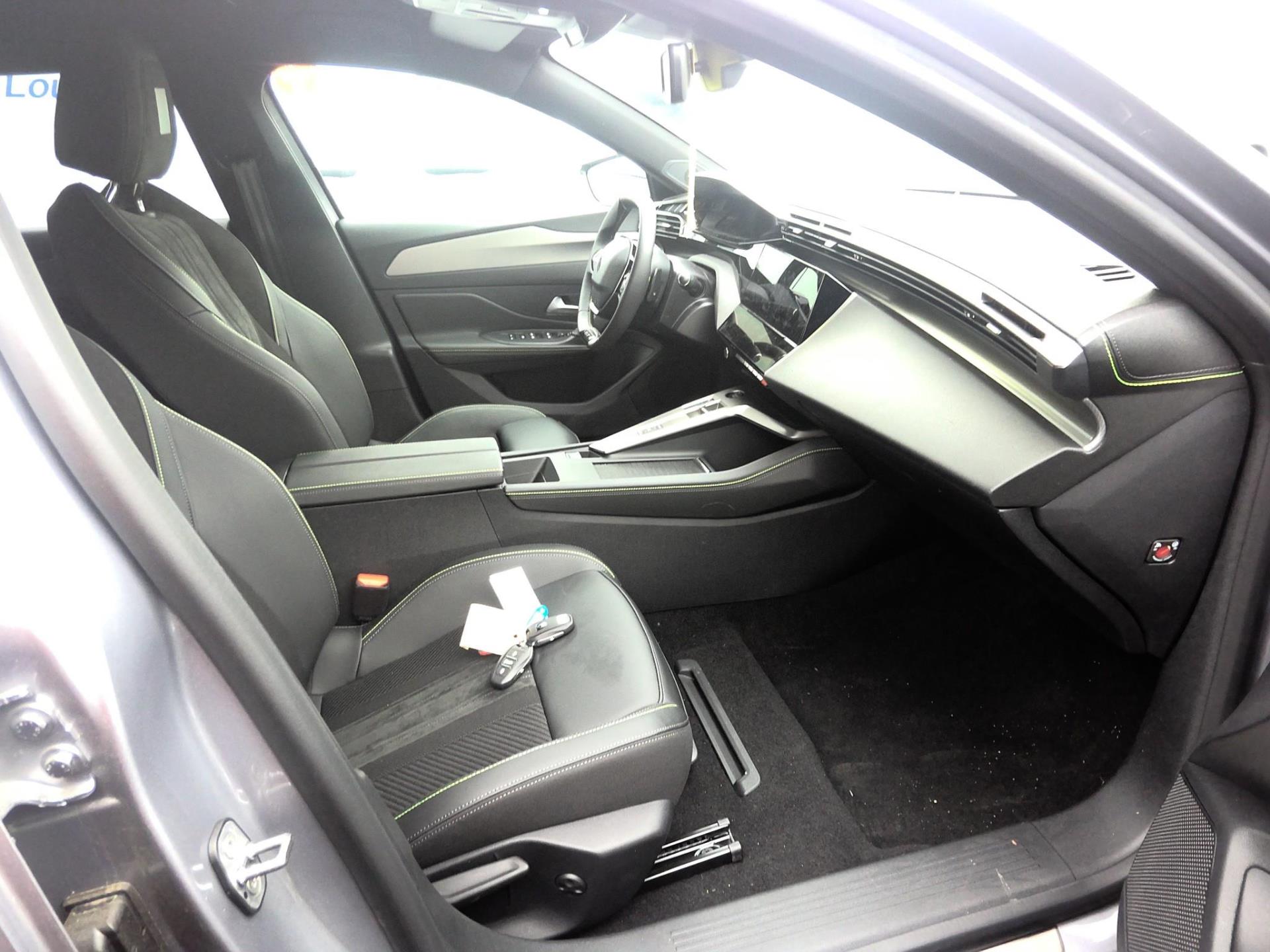 Peugeot 308 SW Electrique 55 kWh 156ch GT 2026