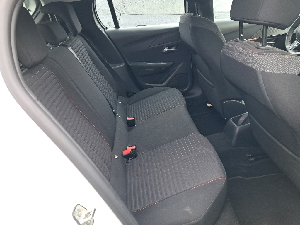 Peugeot 208 BlueHDi 100 S&S BVM6 Active Business 2021
