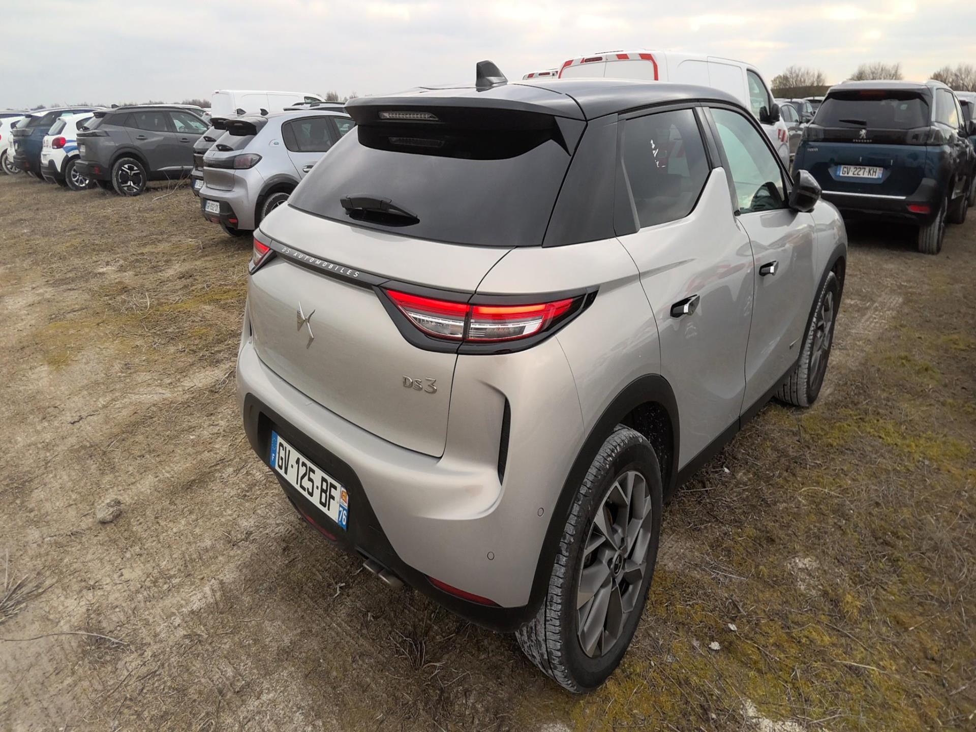 DS DS 3 PureTech 130 EAT8 Esprit de Voyage 2024