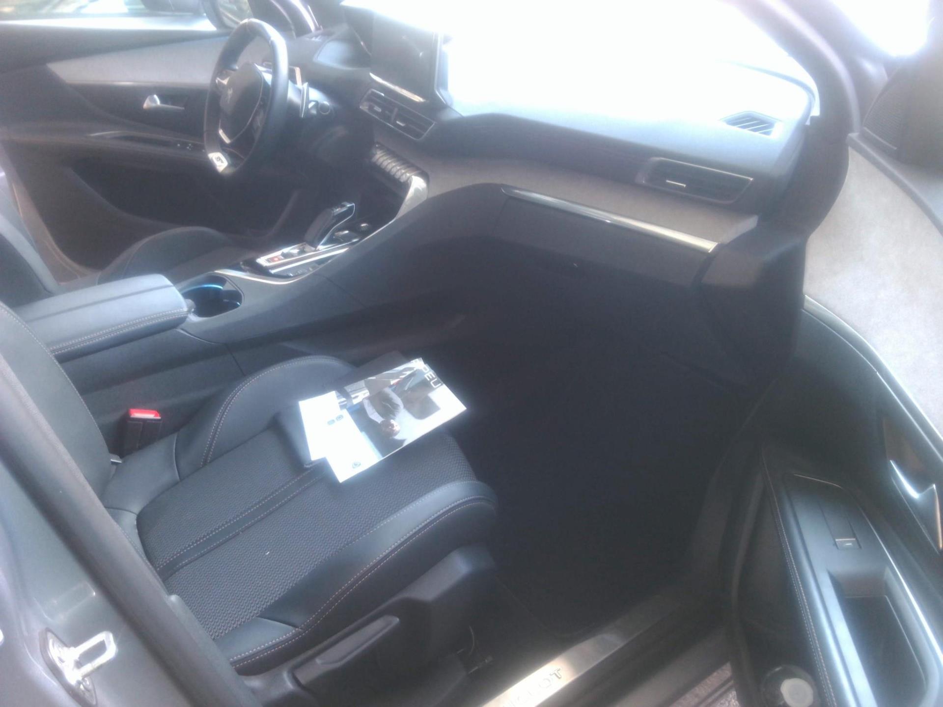 Peugeot 3008 Hybrid 225 e-EAT8 GT 2022