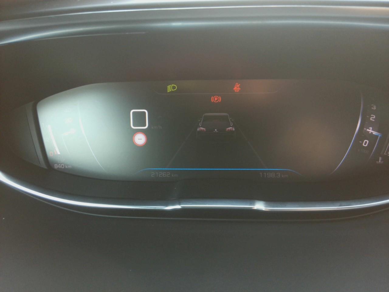 Foto Peugeot 5008 8
