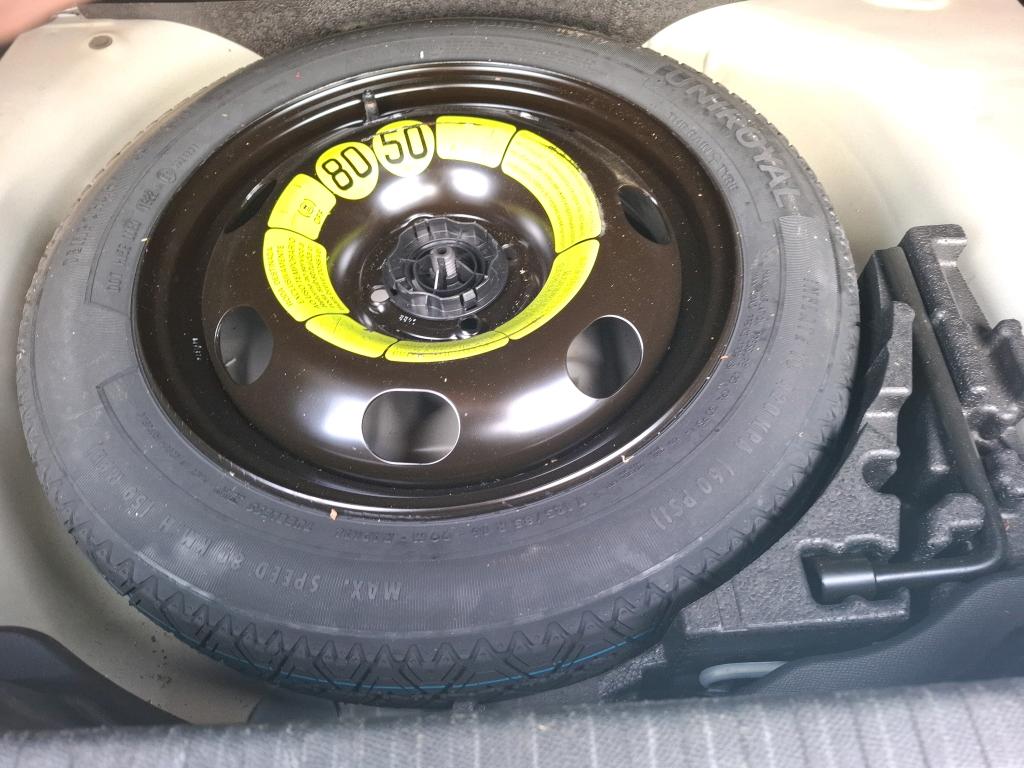 Citroen C4 SOCIETE BLUEHDI 130 S&S EAT8 FEEL NAV BUSINESS R 2022