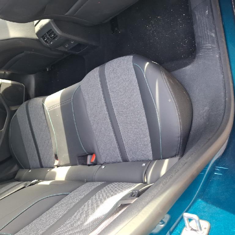 Foto Peugeot 408 14