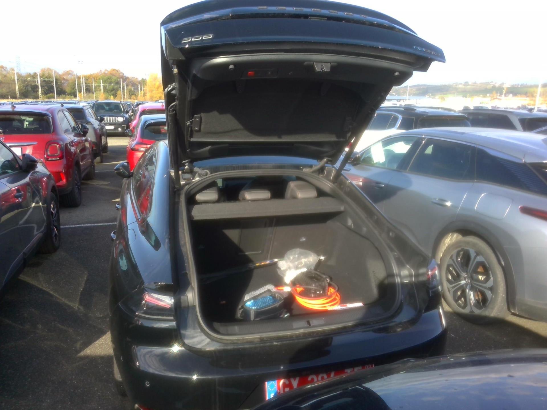 Peugeot 508 Hybrid 225 e-EAT8 GT 2024