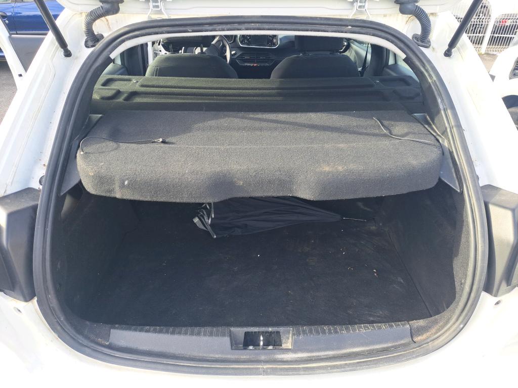 Peugeot 208 BLUEHDI 100 S&S BVM6 PREMIUM 2021