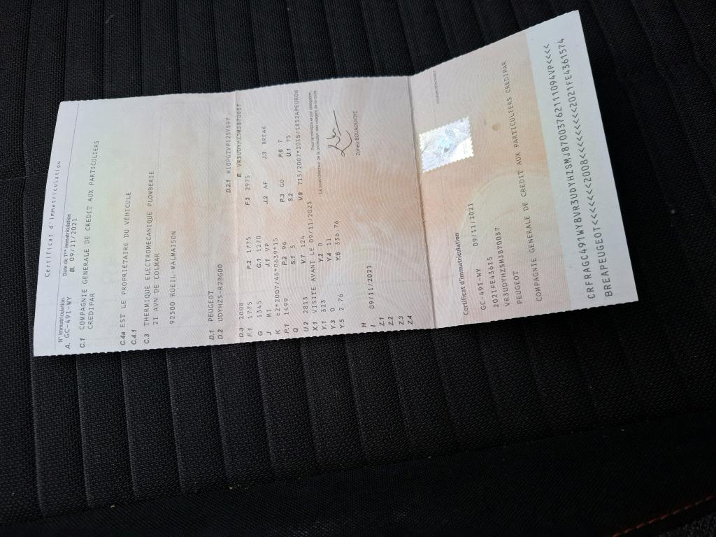 Peugeot 2008 BlueHDi 130 S&S EAT8 Active Business 2021