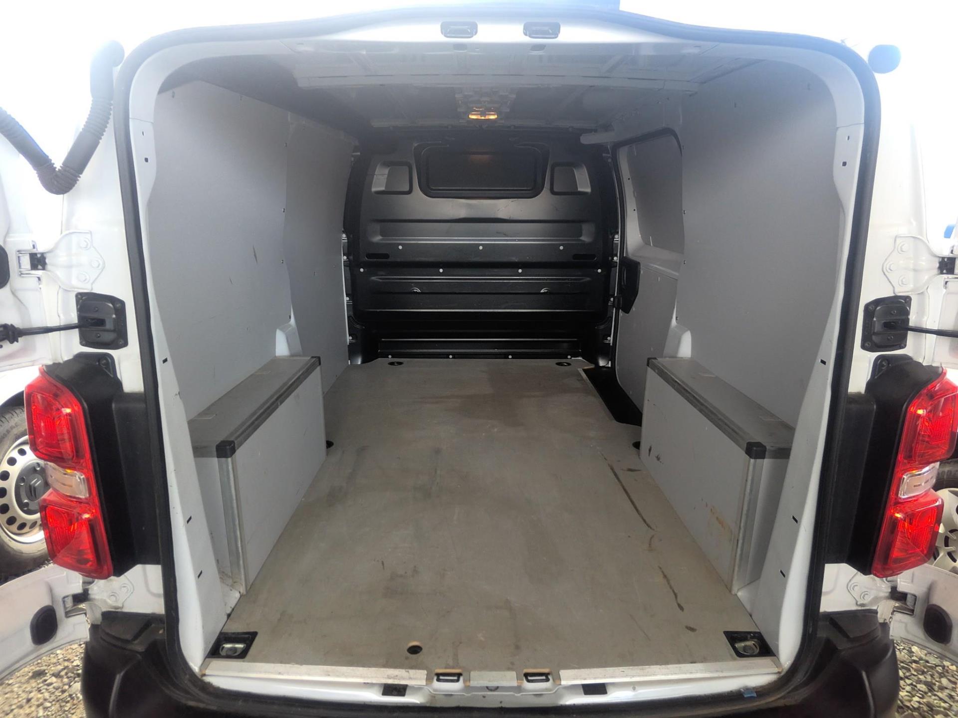 Citroen JUMPY FGN M BLUEHDI 120 S&S BVM6  2025